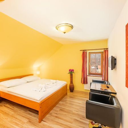 Hotel U Martina - Kocabka Rožmberk nad Vltavou Exteriör bild