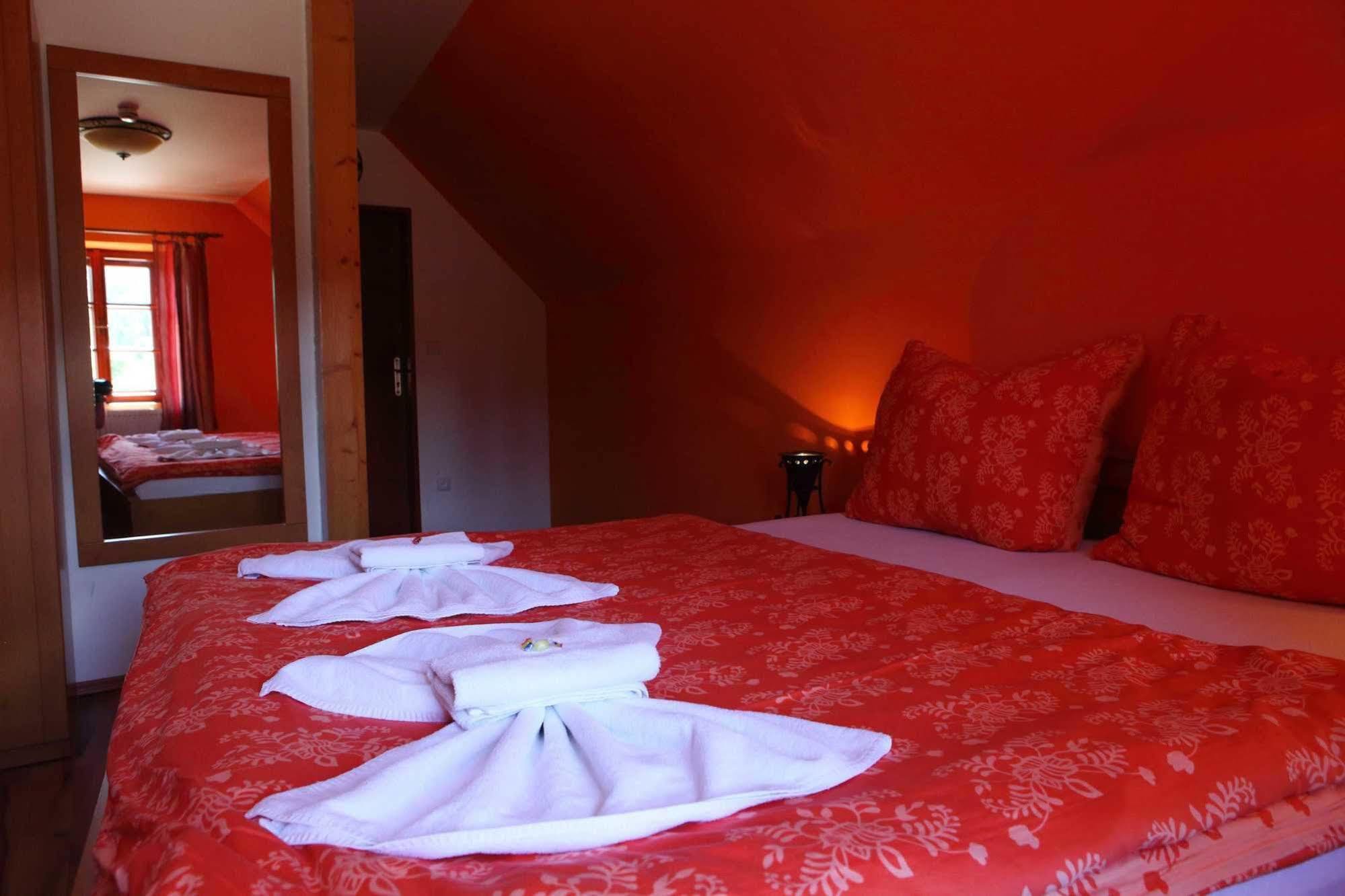 Hotel U Martina - Kocabka Rožmberk nad Vltavou Exteriör bild