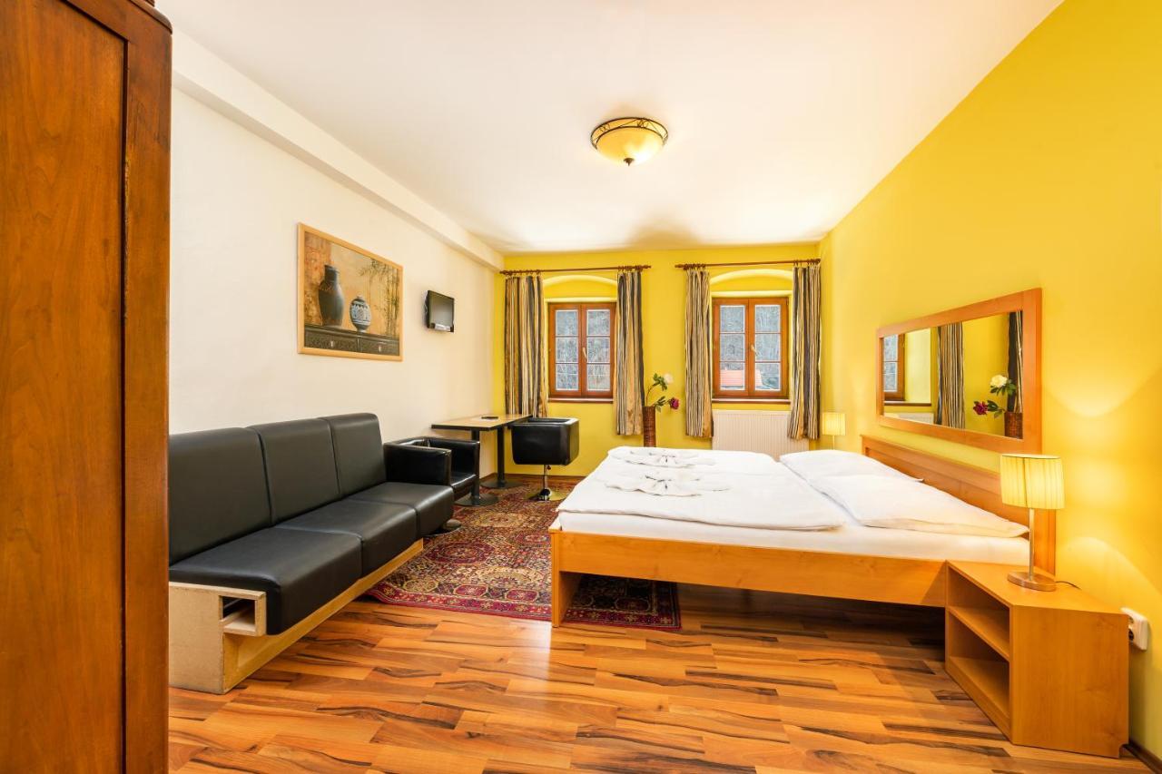 Hotel U Martina - Kocabka Rožmberk nad Vltavou Exteriör bild